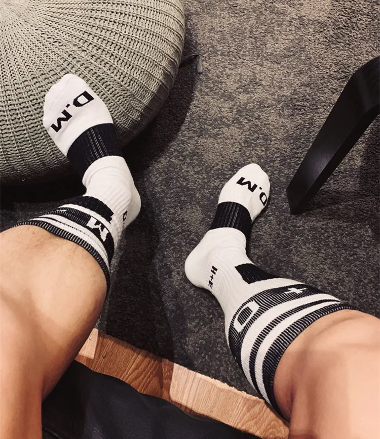 High-Tube Sports Socks – 8 Colours | One Size | Cotton & Elastane