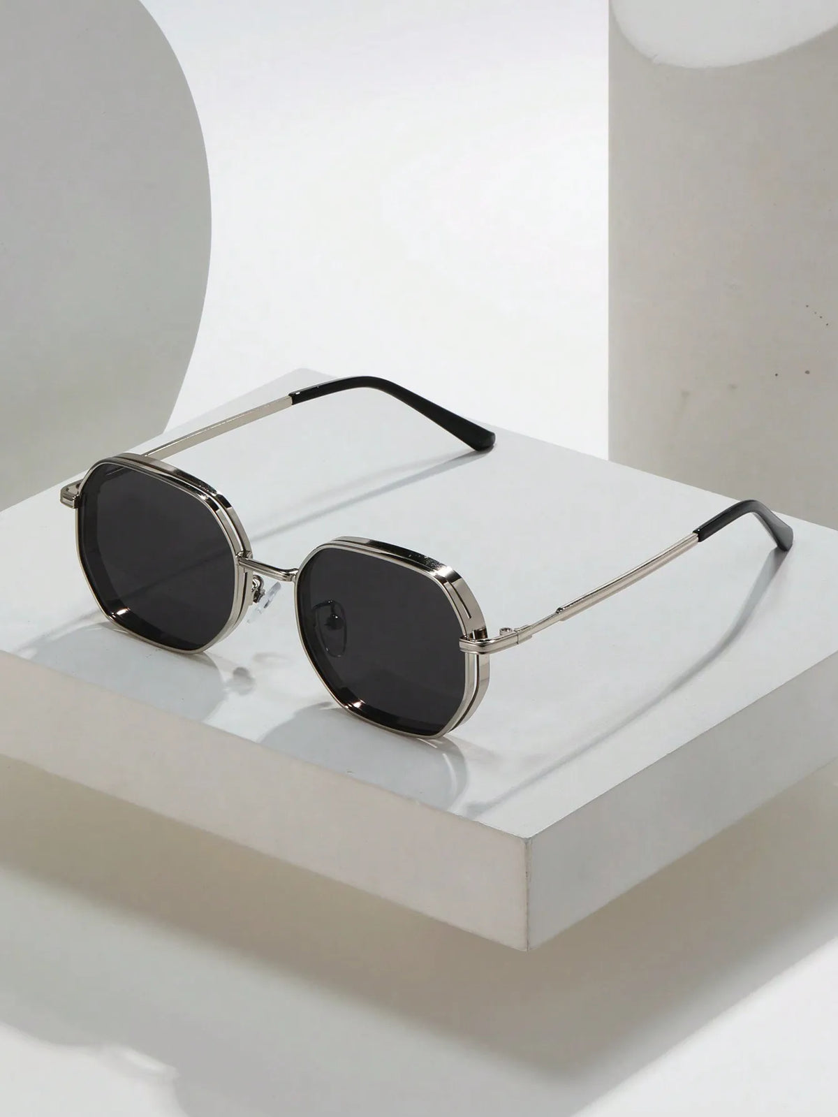 Square Thick Rim Sunglasses – 6 Colours | One Size | Copper & Polycarbonate