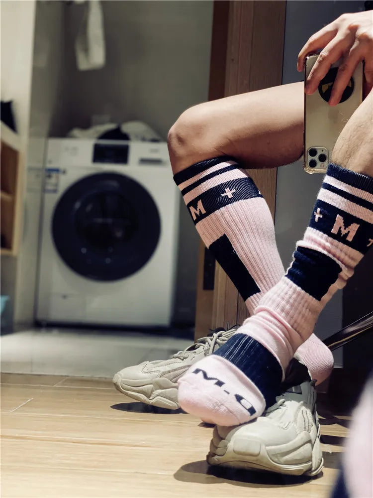 High-Tube Sports Socks – 8 Colours | One Size | Cotton & Elastane