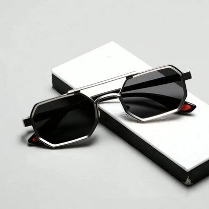 Photochromic Square Sunglasses – UV400 | 7 Colours | TAC Lens