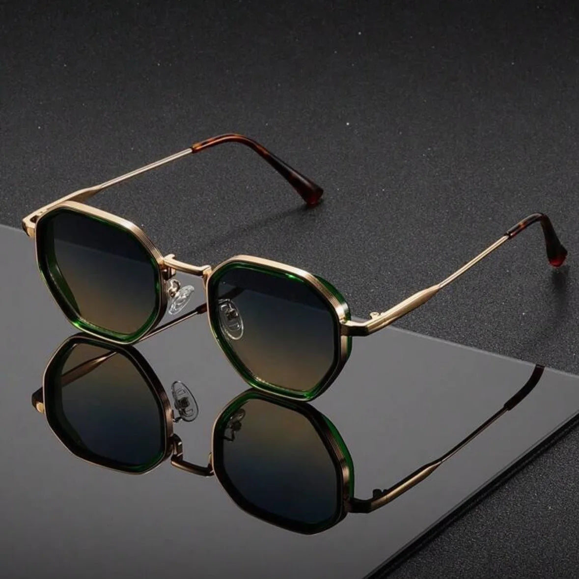 Vintage Round Punk Sunglasses – UV400 | 5 Colours | Resin Frame