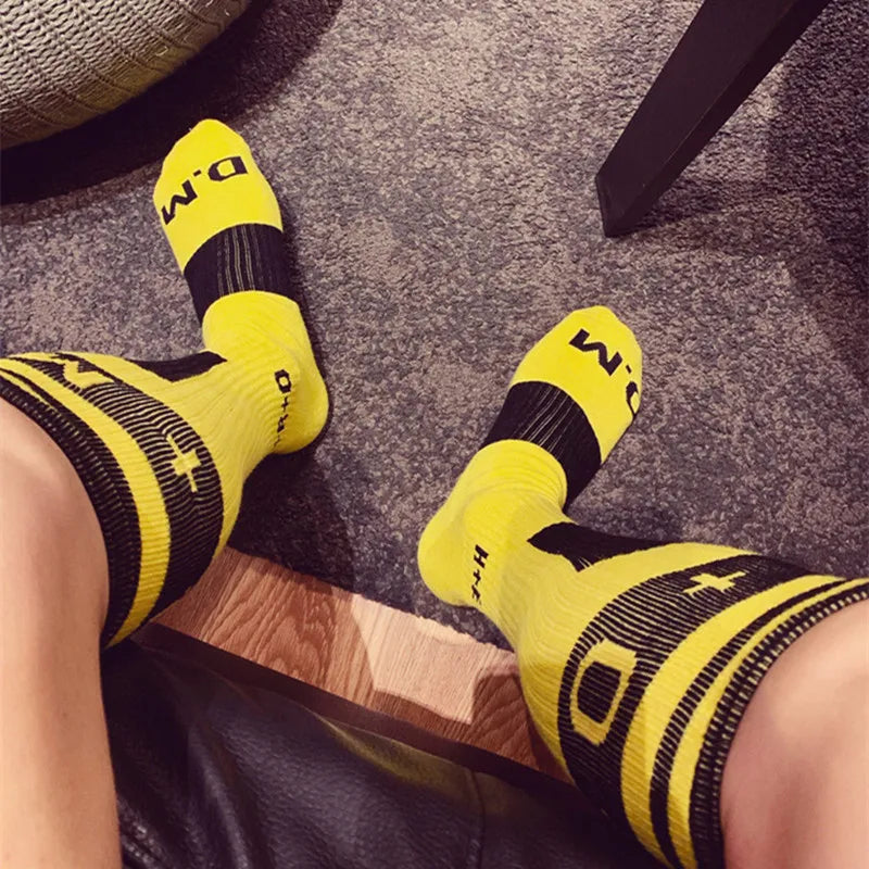 High-Tube Sports Socks – 8 Colours | One Size | Cotton & Elastane