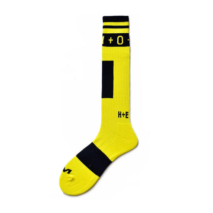 High-Tube Sports Socks – 8 Colours | One Size | Cotton & Elastane