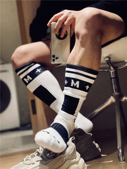 High-Tube Sports Socks – 8 Colours | One Size | Cotton & Elastane