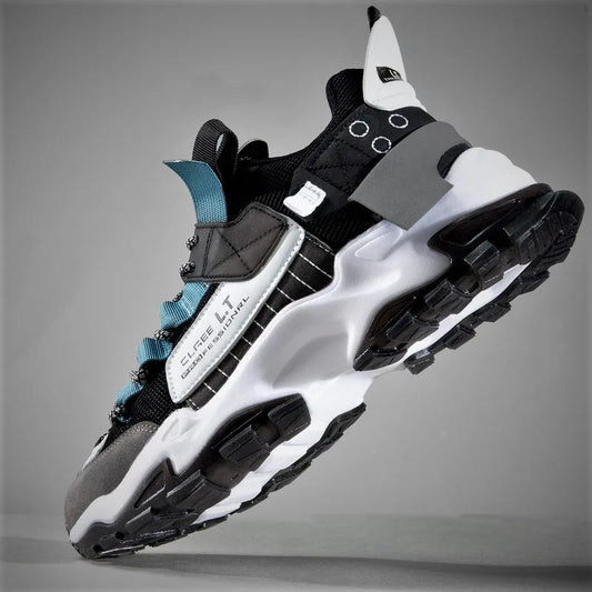 Classic Low-Top Sneakers | Black & White | EU 39–48