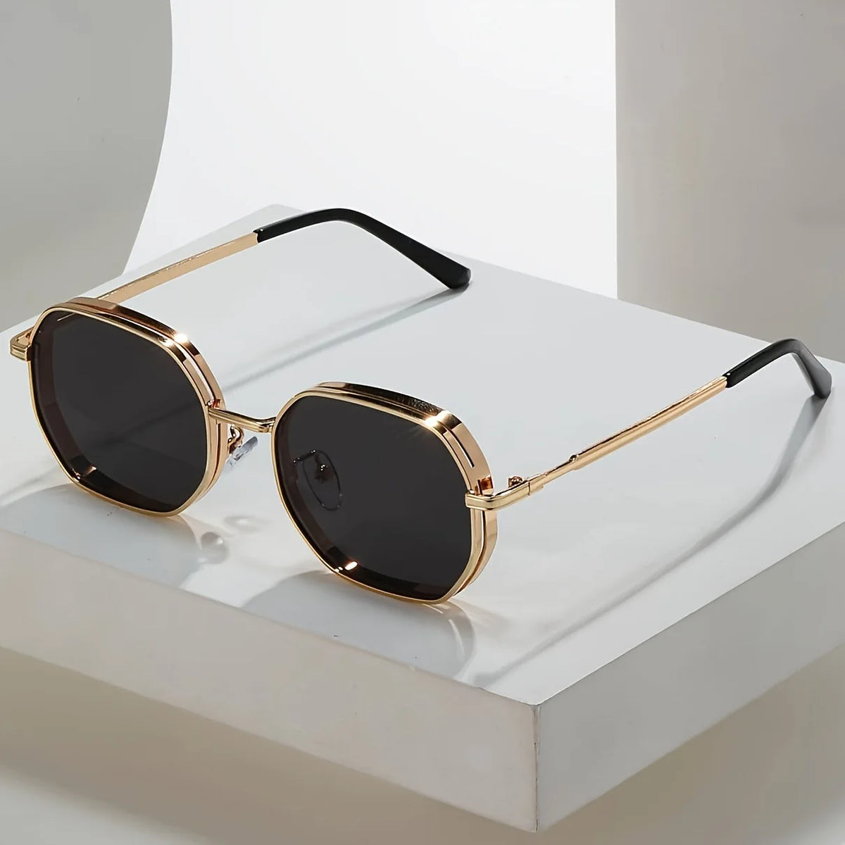 Square Thick Rim Sunglasses – 6 Colours | One Size | Copper & Polycarbonate